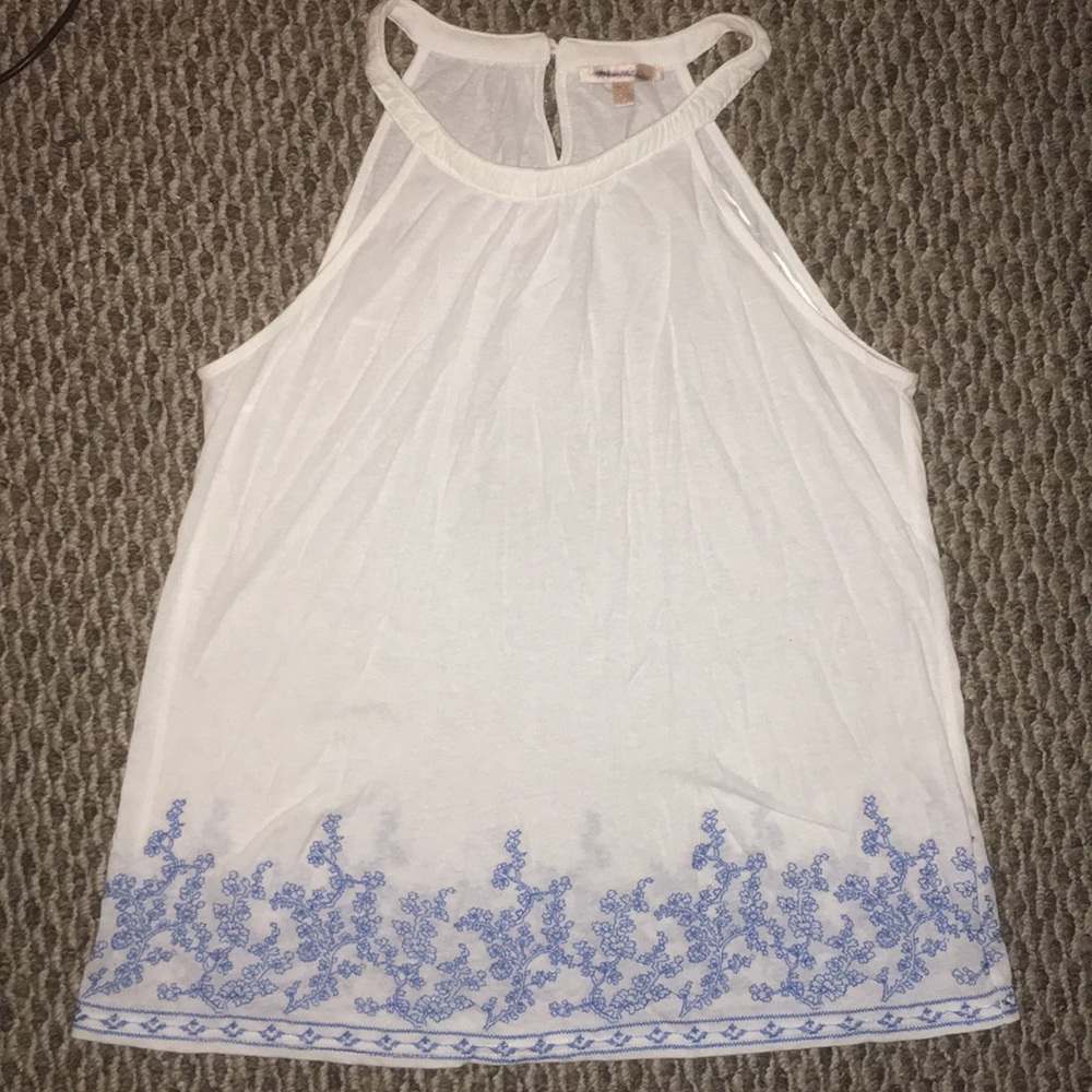 White tank top